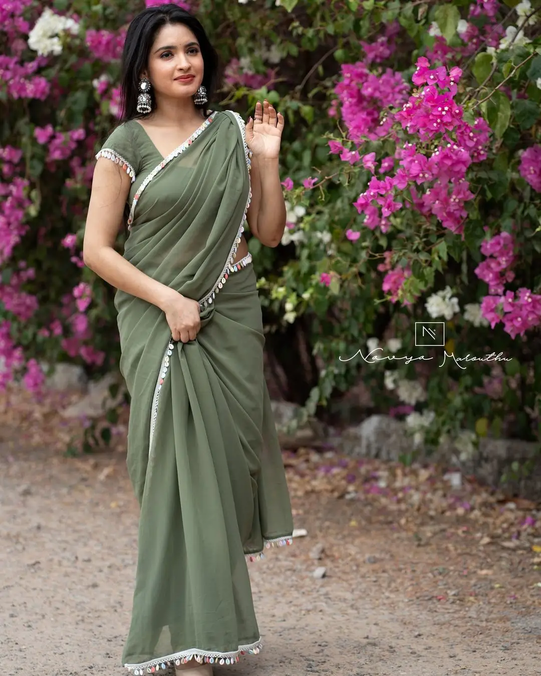 Rathika Rose Wearing Green Saree Sleeveless Blouse